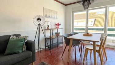 Esplanada-Zona Central-Perto Praias-Estacionamento Gratuito - Foto 3