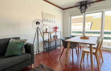 Esplanada-Zona Central-Perto Praias-Estacionamento Gratuito - Foto 3