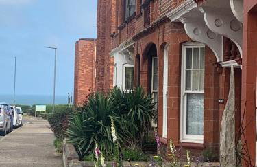 6BR Luxury Beach House Hot Tub & Sea Views - Foto 24