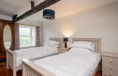 Hill View - Photo 14