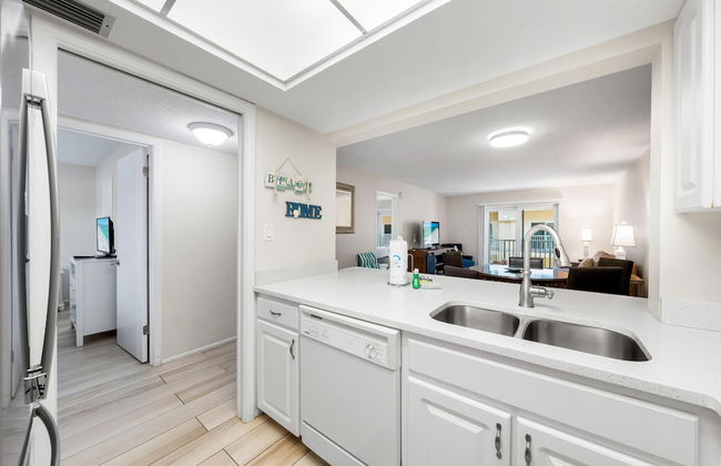 Palm Bay Club by Beachside Management - Photo 65