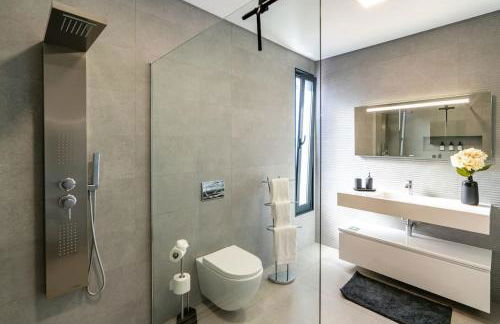 Villa Lunarenzo seaview, Pool, AC, parking - Photo 45