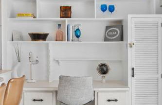 Venice Lakefront Pool Home - Photo 28