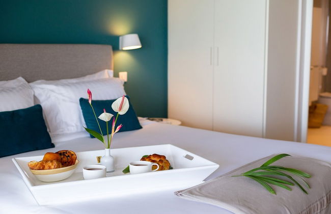 Eden Roc Villas - Photo 12