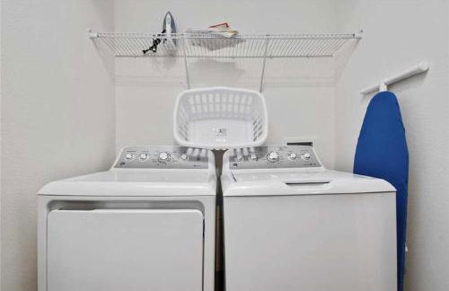 DREAM HOUSE, ECOLAB Sanitzed NEAR DISNEY, POOL FENCE - Foto 58