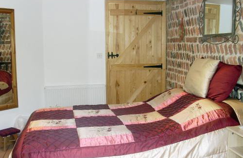 High House Holiday Cottages 1 - Photo 4