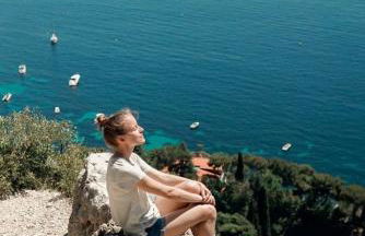 Villa d exception avec terrasse, jacuzzi, vue mer, parking, en plein cœur du village de Eze - Foto 62