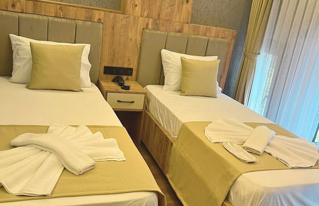 Yellow Bull Istanbul - Photo 8