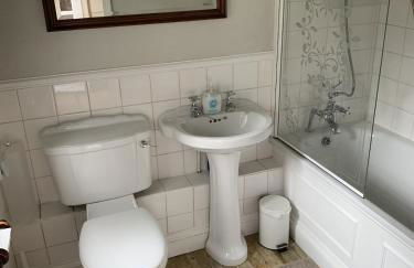 Beautiful 1840s Grade II Listed Almshouse - Foto 8