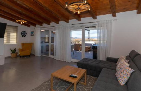 3 Bedroom Awesome Home In Mliniste - Foto 2