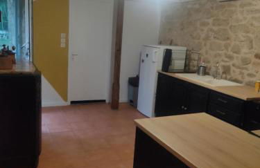 Petite maison de caractère 4 ou personnes - Foto 6