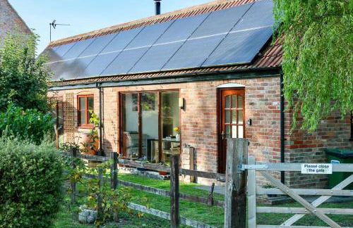 Tranquil and cosy cottage on the Somerset Levels - Photo 5