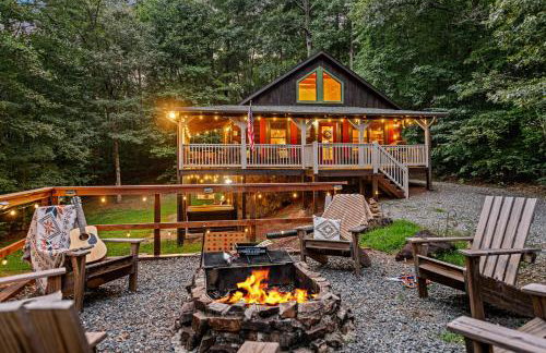 Secluded Cabin Hot Tub and 10 Mi to Blue Ridge - Foto 1