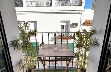 Amplio apartamento familiar con parking privado en pleno centro de Córdoba - Foto 8