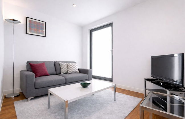 Roomspace Apartments - Chorus - Photo 7