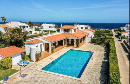 LA CALMA Espectacular villa con jardín y piscina en Menorca - Foto 2