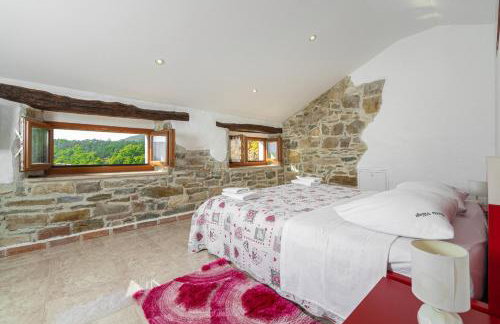 Villa Denis Village in Central Istria for 28 people pet friendly complex of 4 stone houses - Photo 16