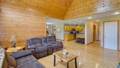 Hiawassee Riverfront Cabin 7 Mi to Lake Chatuge! - Foto 5