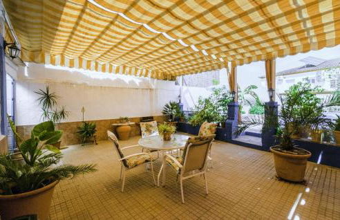 Amazing Home In El Pedroso With Wifi - Foto 4