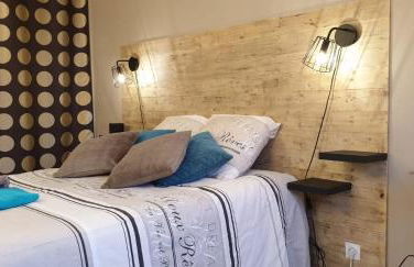 chez KARINE T4 Terrasse 5ème étage CENTRE VILLE Wifi Parking - Foto 9