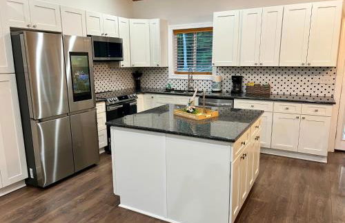 Adventure Cabin with Private Pond Near New River Gorge, Gauley & Summersville Lake - Foto 4