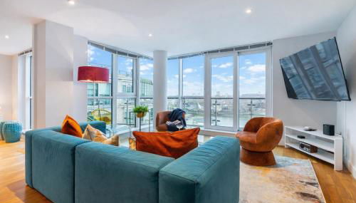 BEST THAMES VIEWS in TOWN! LARGE LUXXE NOMAD DESIGN FAMILY HOMES المساحة والأناقة تلتقي مع الراحة العربية - Foto 1