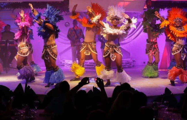 Cena con spettacolo folcloristico - Foto 1