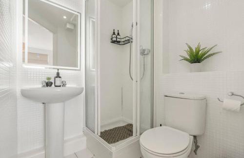 Zuri Luxe Birmingham - Home Away From Home - Foto 32