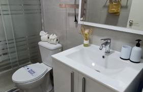 Alicante Postiguet Studios - Photo 27