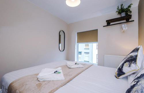 Oxford House by YourStays - Cosy Home in the Suburb of May Bank - Foto 44