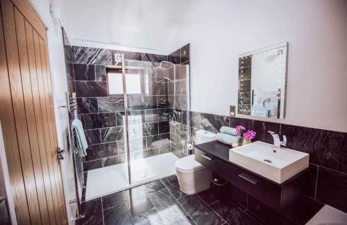 cosy cottage on banks of River Wye - Foto 41