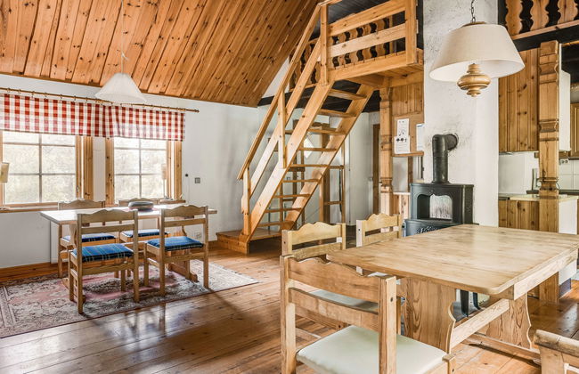 3 bedroom House in Östra Frölunda with garden and sauna - Photo 13