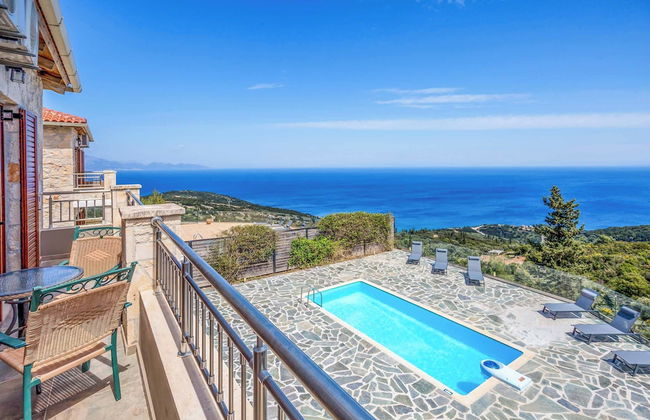 Orient Villa - Photo 1