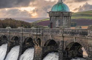 Llanidloes Townhouse-pet-friendly-sleeps 7-Mid Wales - Foto 6