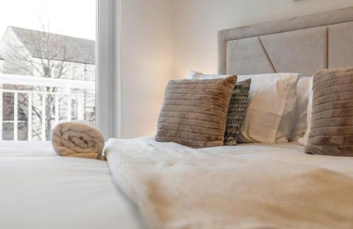 Urban Elegance - Spacious 5-Bed Home in Glasgow - Foto 32