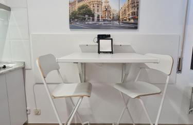 Plaza Mostenses en Plaza España - Foto 2