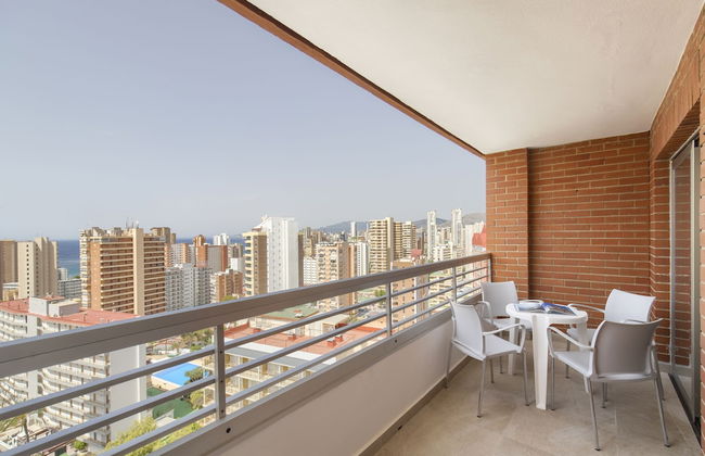 Aparthotel BCL Levante Lux - Photo 37