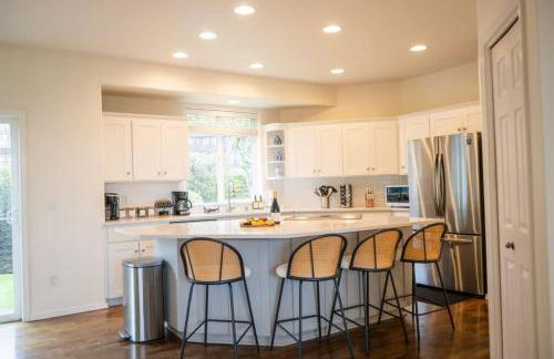 Villa with Hot Tub, Firepit and Game room - Foto 8