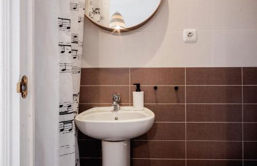 Apartamentos FV Flats Valencia - Mestalla 9 - Photo 40