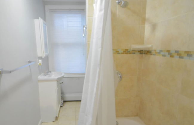 Lovely 3-Bedroom Apt with free parking - Foto 26