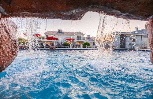 LeFairview Chateau- Pickleball Heated Pool Jacuzzi - Foto 19