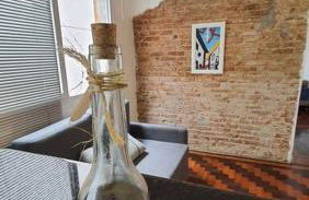 Apartamento com espaço para home Office no Menino Deus ao lado do shopping Praia de Belas - Foto 1