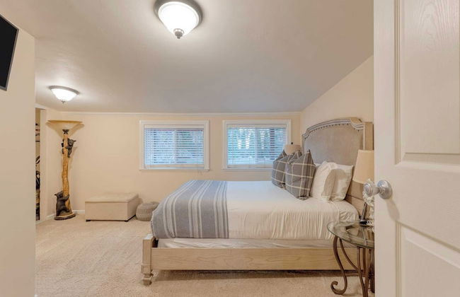 Lake Star by Avantstay Hot Tub, Walk to Beach - Foto 21