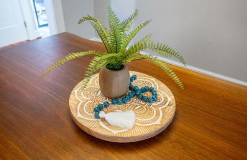 Stylish Durham Retreat - Walkable Sleeps 6 - Foto 28