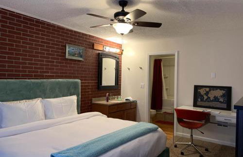 The Wing at Kingston East - Photo 15