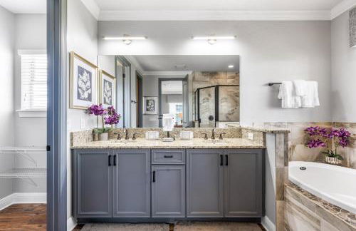 Boutique Luxury Home, Private Pool Close to Disney REU101 - Foto 53