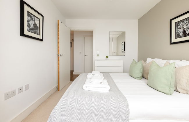 The Islington Collection - Photo 10