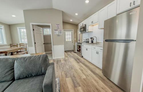 Lakeside Lodge- Newly Renovated Cabin on Black Lake - Foto 20