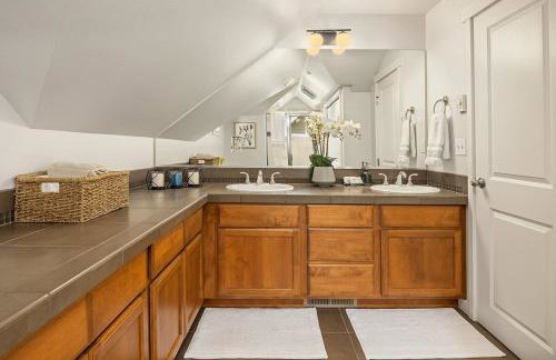 Cheerful Capitol Hill Home AC and 98 Walk Score - Foto 10