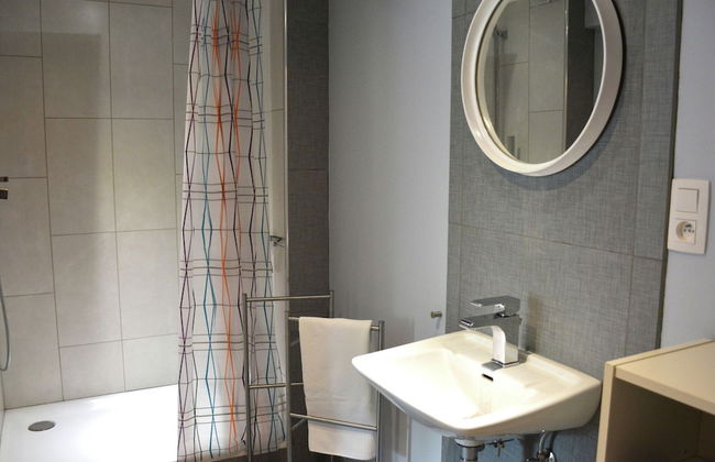 Charming Farmhouse With Large Terrace - Foto 25